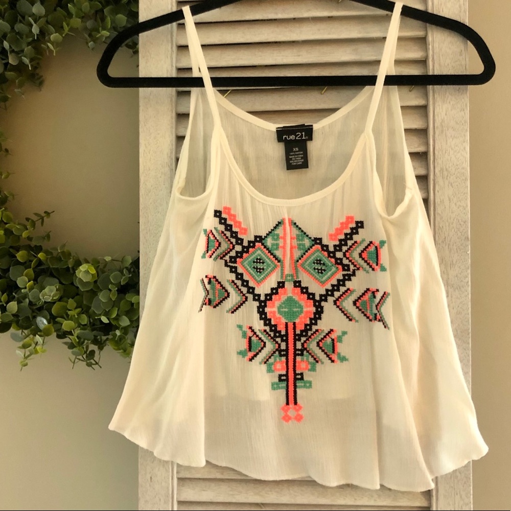 Aztec Design Tank